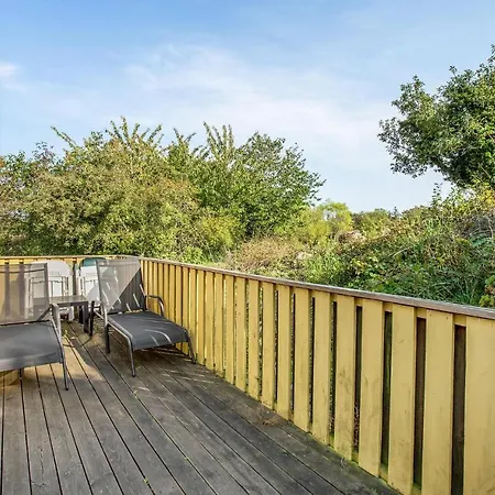 Casa de Férias Three-bedroom In *