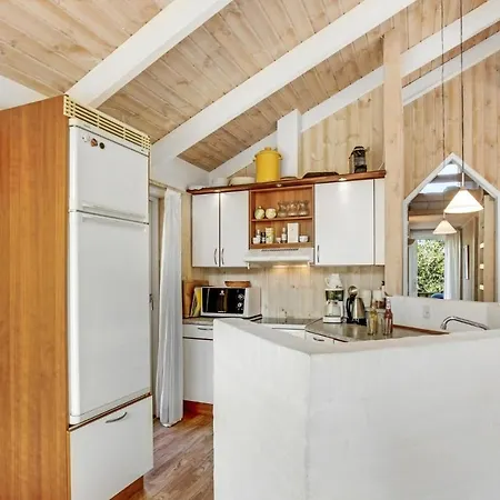 Cozy In With Kitchen Holiday home Allinge-Sandvig