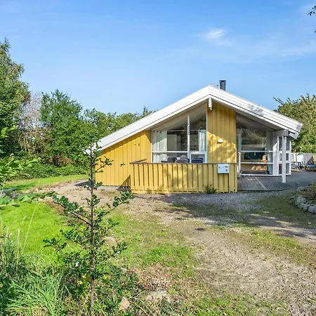 Cozy Home In Allinge With Kitchen *