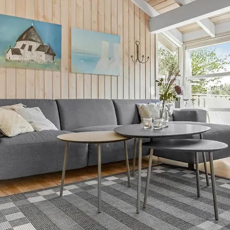 Cozy Home In Allinge With Kitchen Tatil Evi *