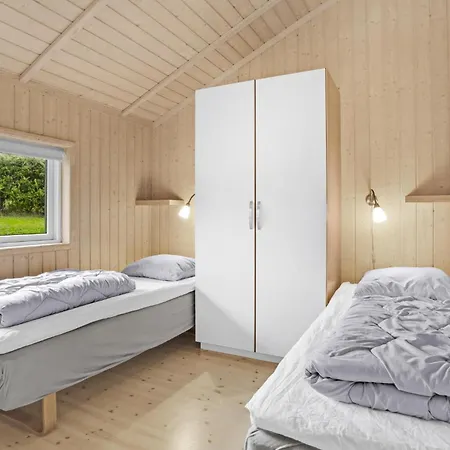 Cozy Home In Allinge With Kitchen *