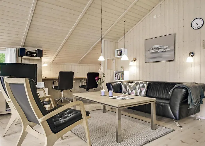 Tatil Evi Three-bedroom In *